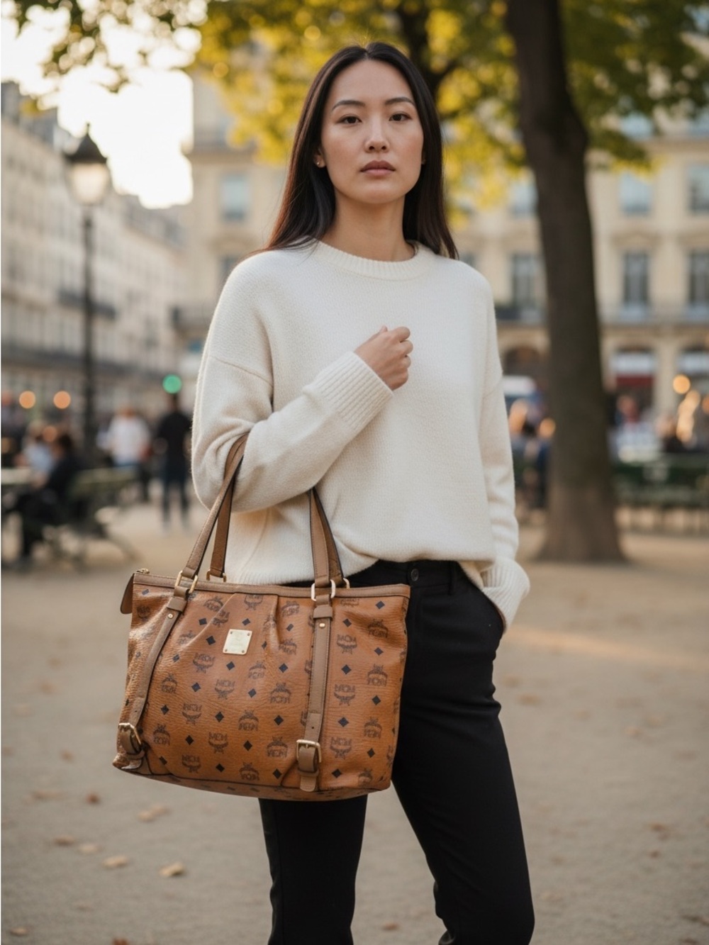 MCM Cognac Visetos Logo Shoulder Tote w/ COA - Picture 3 of 12